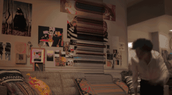 揭秘-蘋果最新拍攝的的宣傳視頻(圖2) 深圳企業(yè)宣傳片拍攝花絮動(dòng)感鏡頭花絮