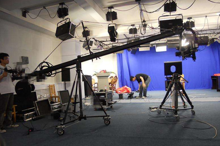 解析宣傳片制作的劇本腳本知識(圖1) 深圳宣傳片拍攝制作劇本現(xiàn)在流程圖