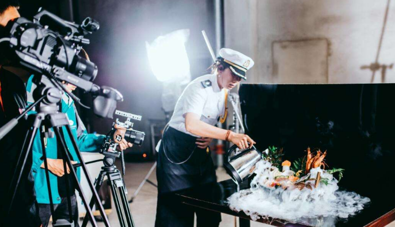 深圳企業(yè)宣傳片拍攝，對企業(yè)視頻營銷方面起到什么作用