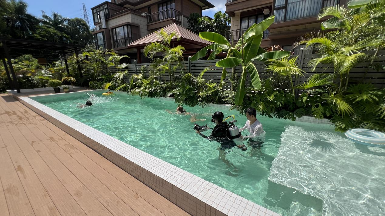 跨越鏡海的敘事者：海外視頻拍攝的藝術(shù)與挑戰(zhàn)(圖1)